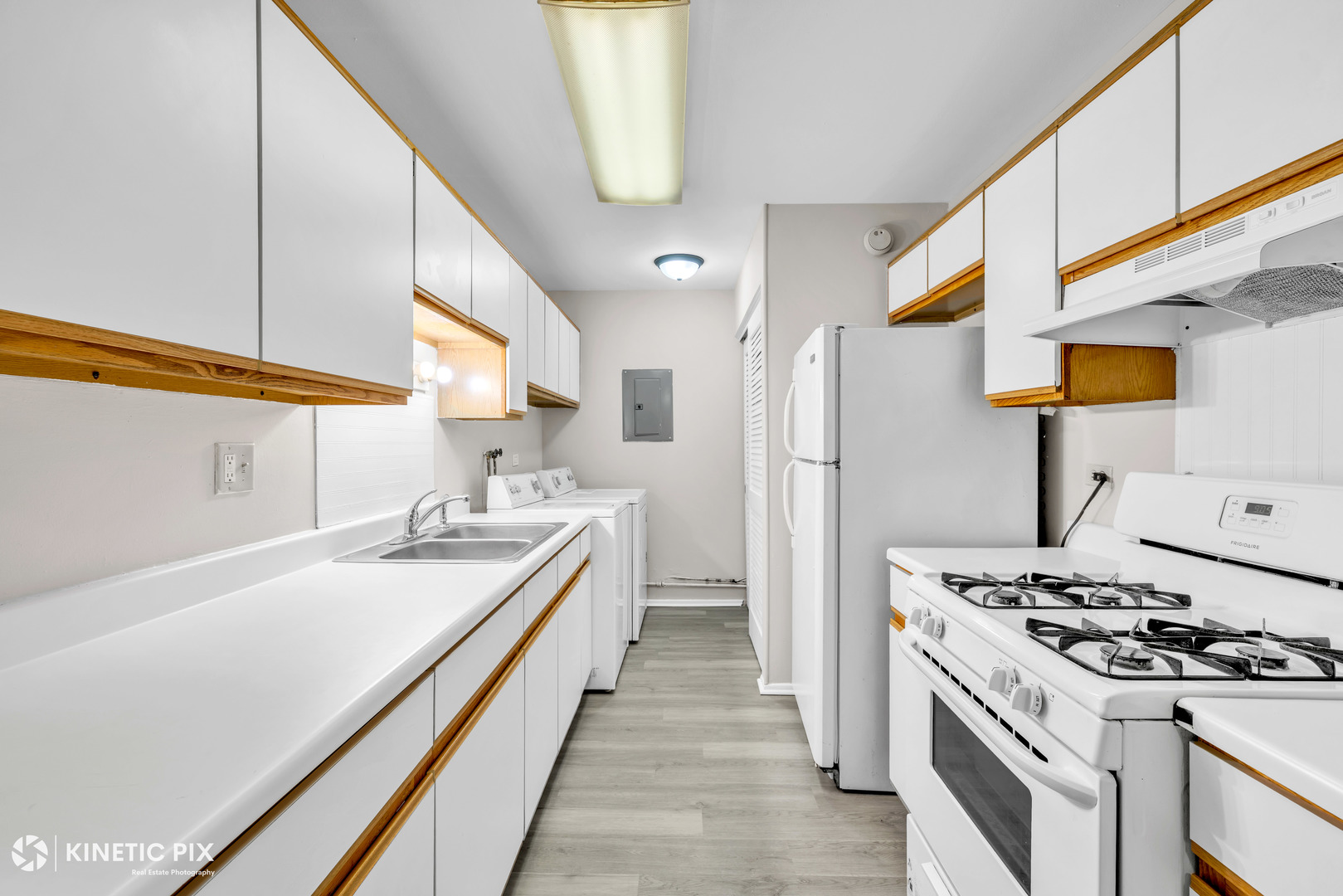 238 Algonquin Court #D, Bolingbrook, IL 60440