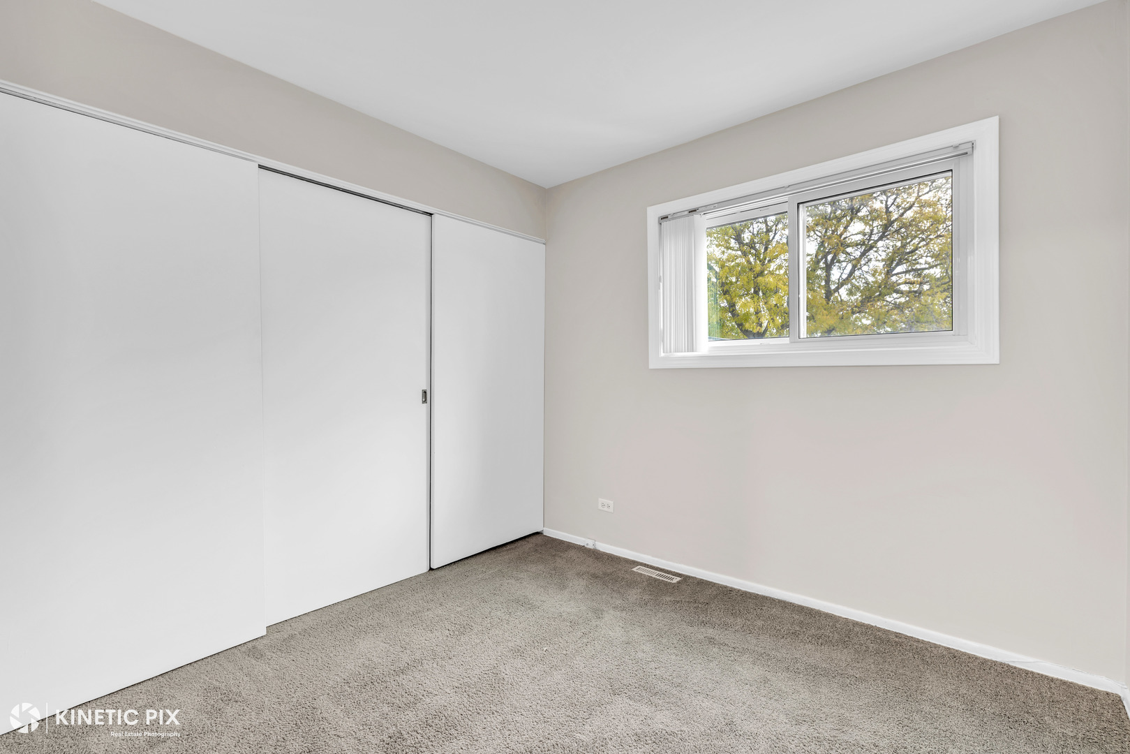 238 Algonquin Court #D, Bolingbrook, IL 60440