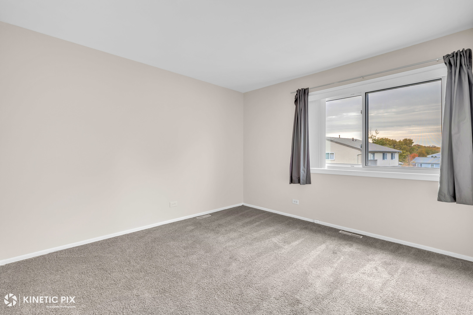 238 Algonquin Court #D, Bolingbrook, IL 60440