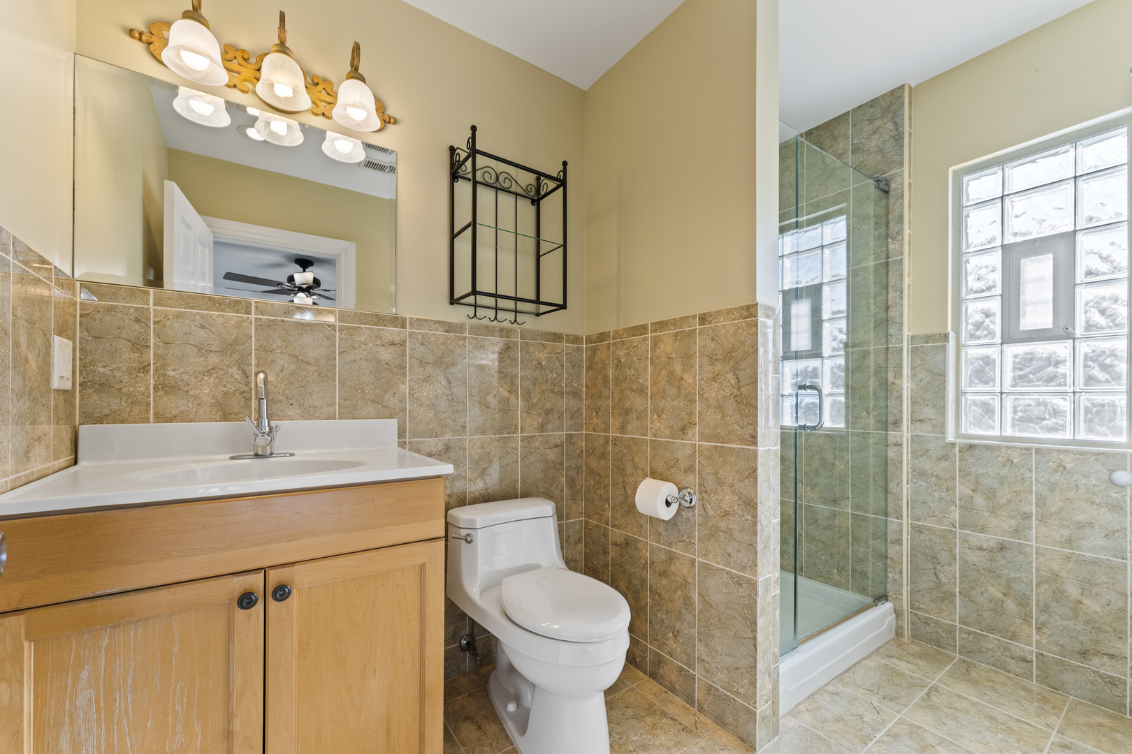 5533 LINCOLN Avenue, Morton Grove, IL 60053