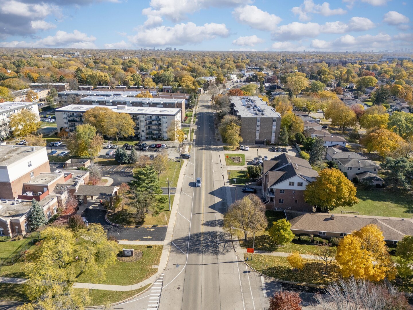 5533 LINCOLN Avenue, Morton Grove, IL 60053