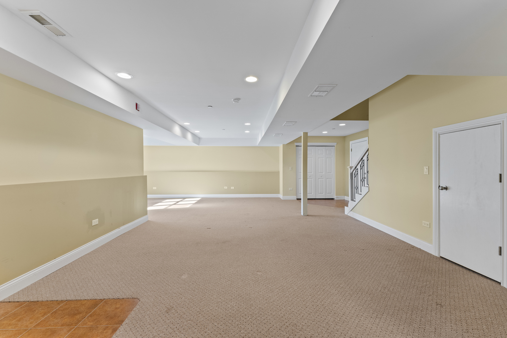 5533 LINCOLN Avenue, Morton Grove, IL 60053