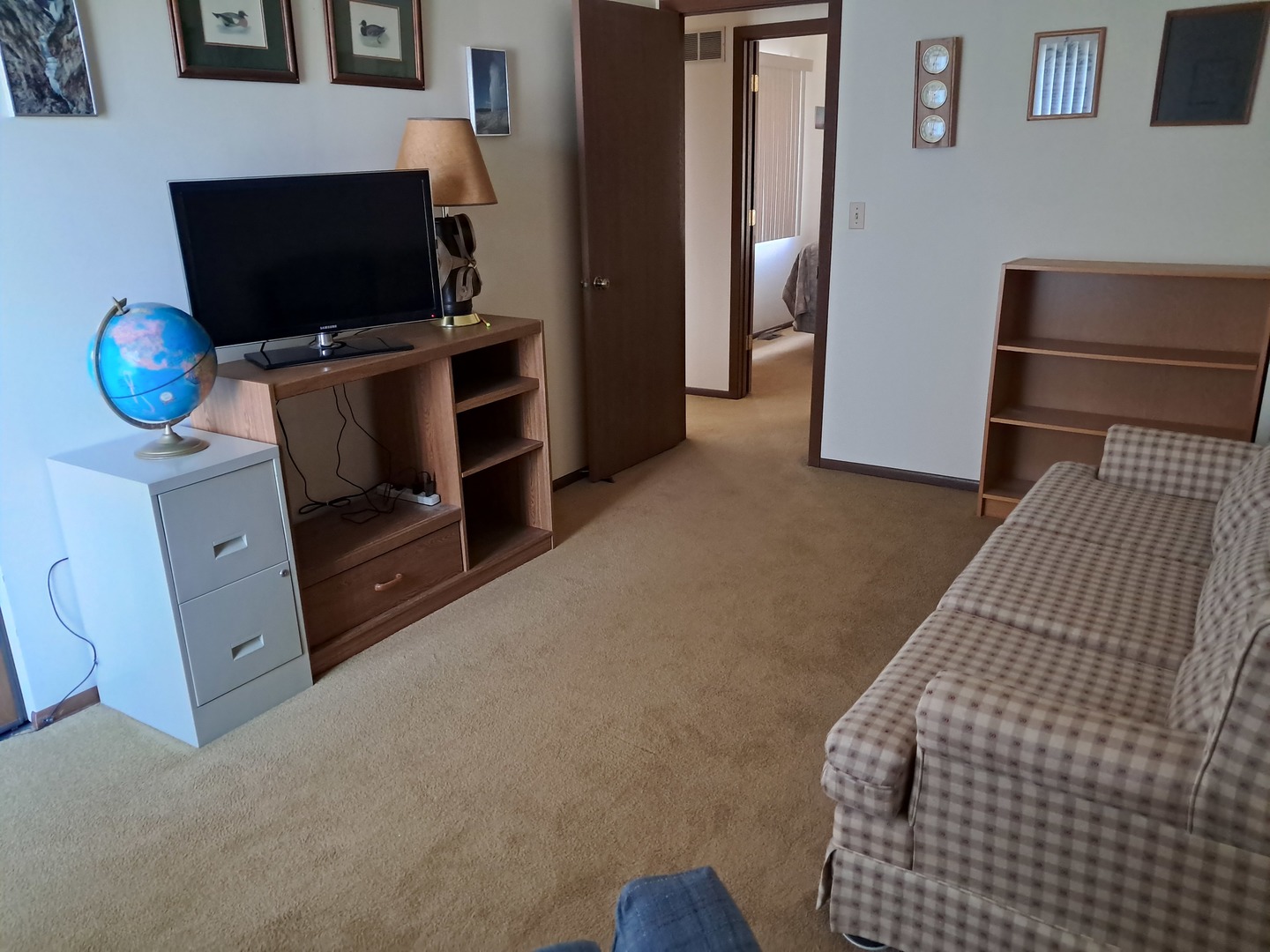 654 Tacoma Drive, Carol Stream, IL 60188