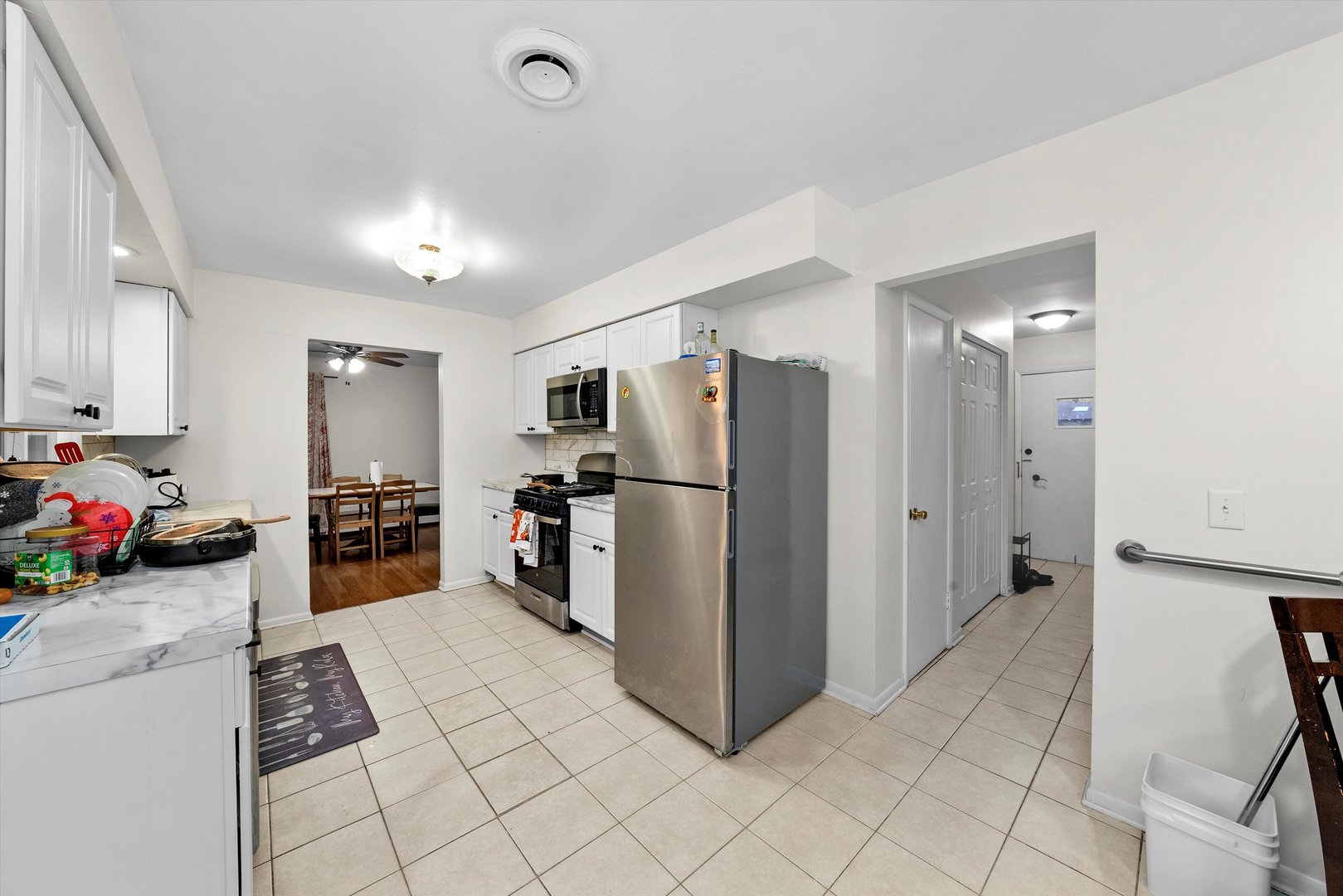 356 W Millers Road, Des Plaines, IL 60016