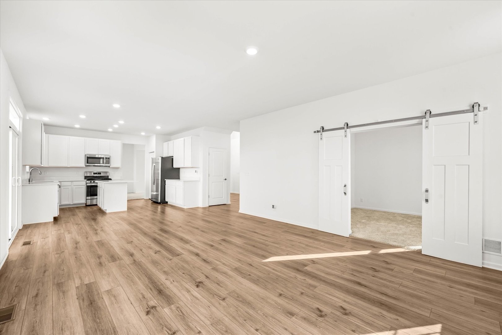 665 Braemore Lane, Yorkville, IL 60560