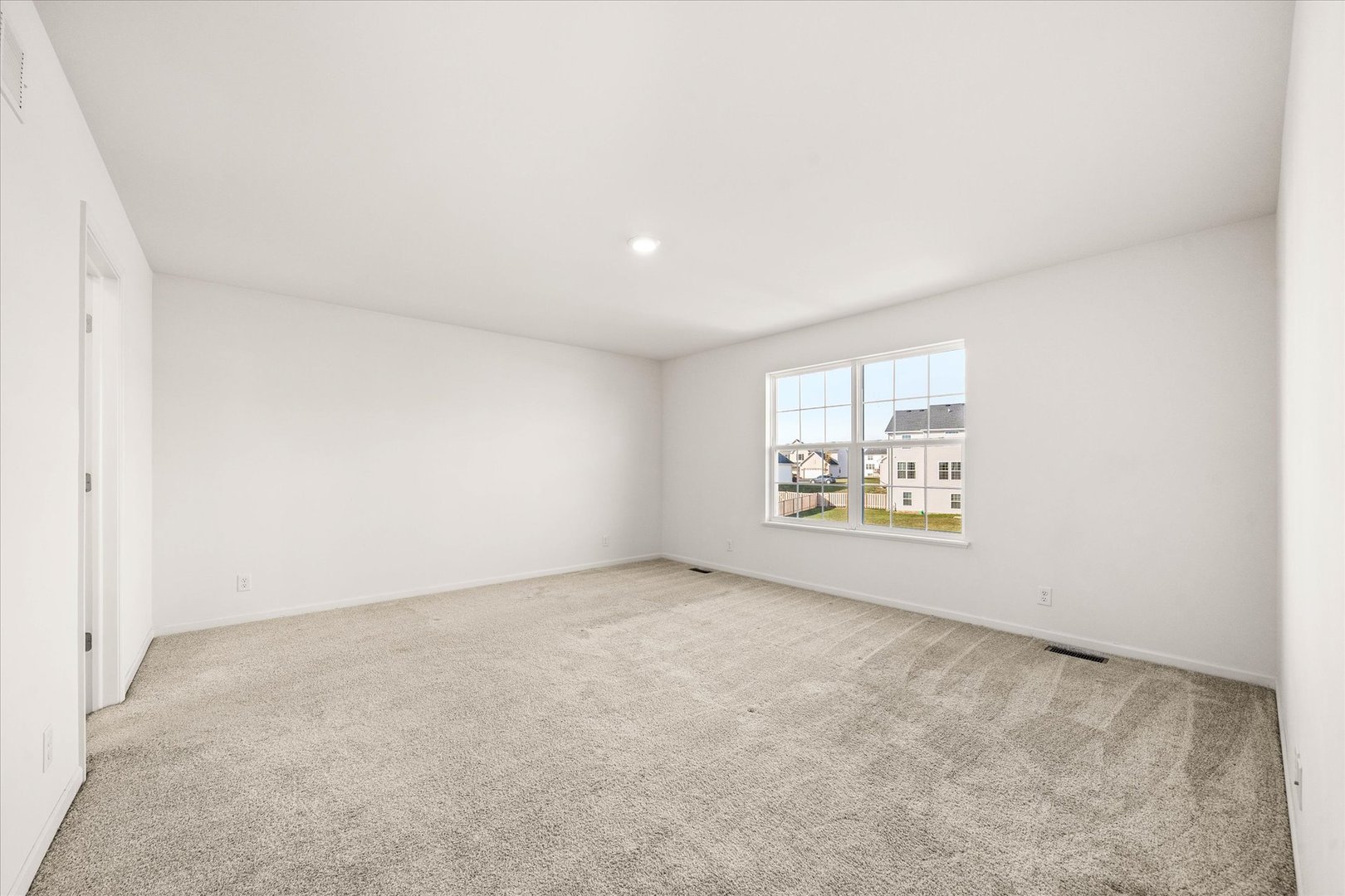 665 Braemore Lane, Yorkville, IL 60560