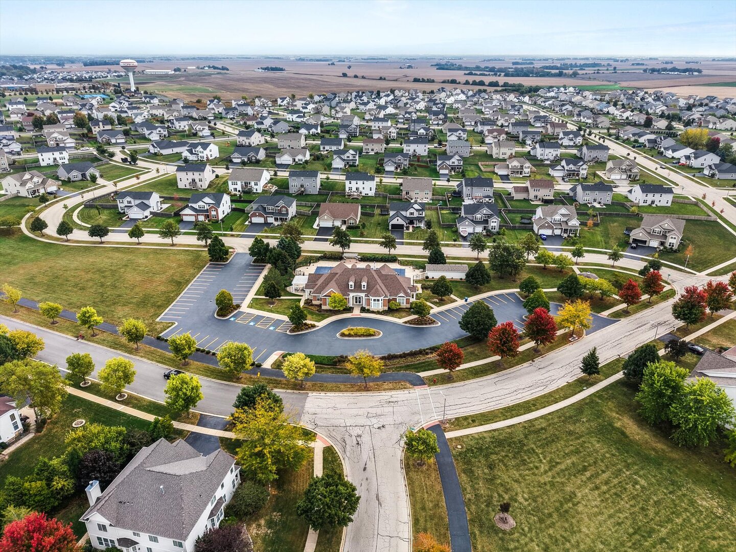 665 Braemore Lane, Yorkville, IL 60560