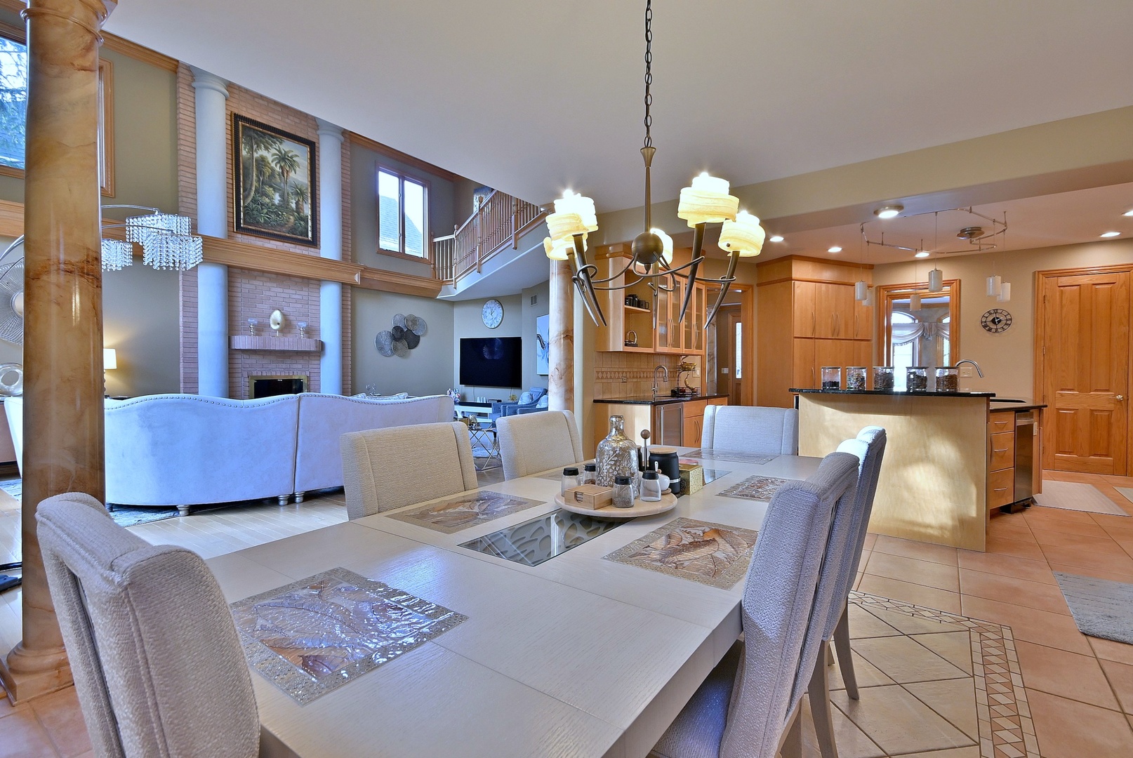 45 Founders Pointe North Drive, Bloomingdale, IL 60108