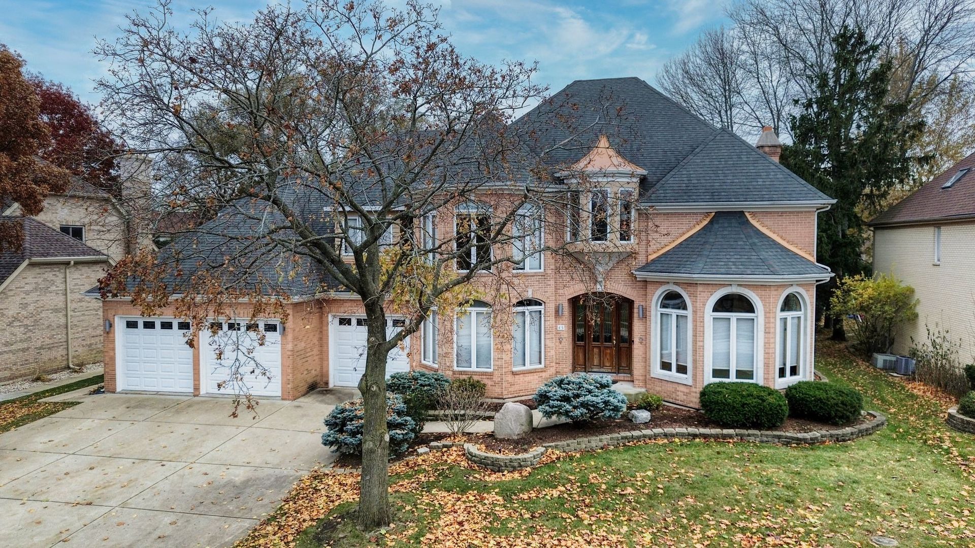 45 Founders Pointe North Drive, Bloomingdale, IL 60108