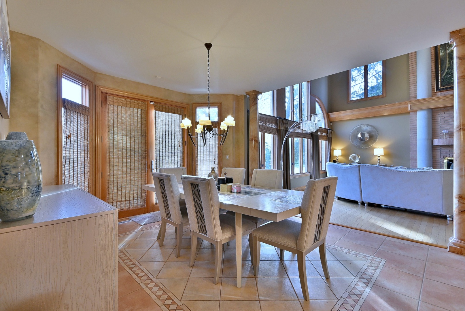 45 Founders Pointe North Drive, Bloomingdale, IL 60108