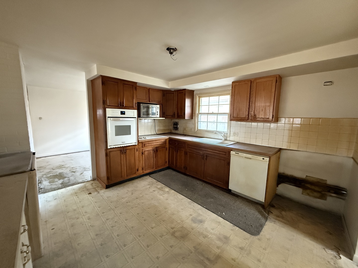 25 Westover Lane, Schaumburg, IL 60193