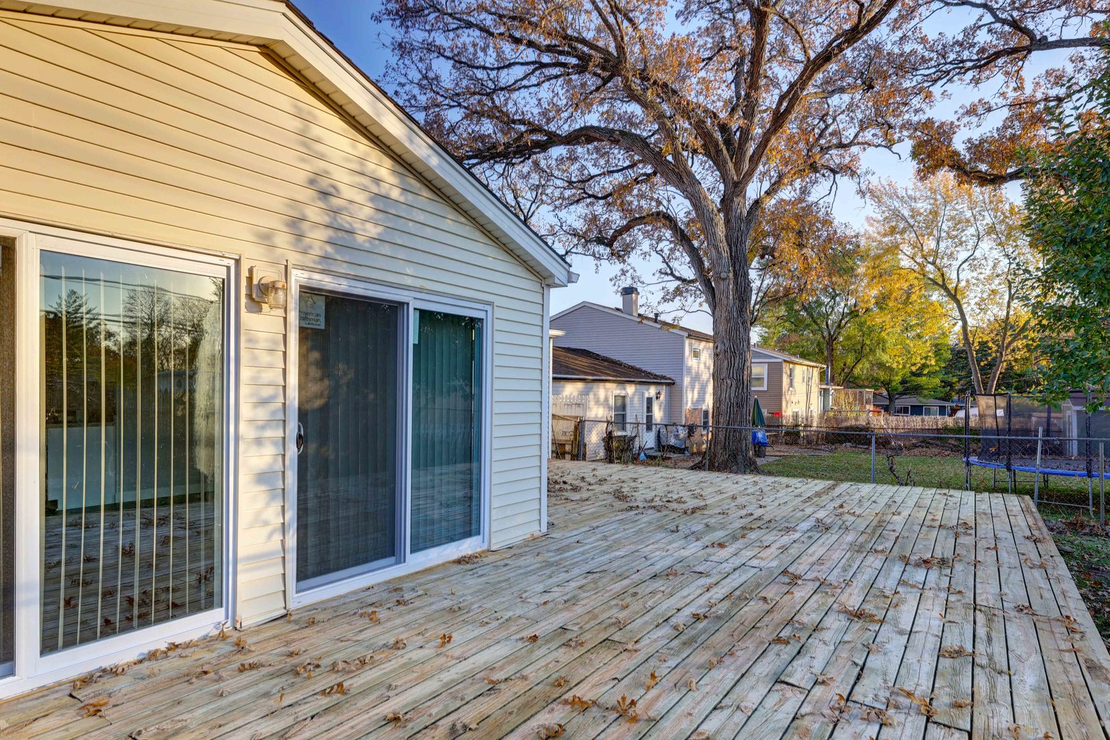 8 Timber Trail, Streamwood, IL 60107