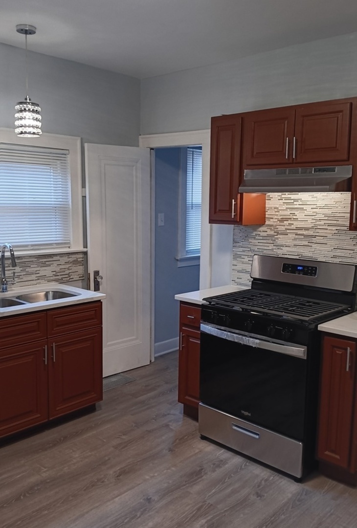 11531 S Stewart Avenue, Chicago, IL 60628