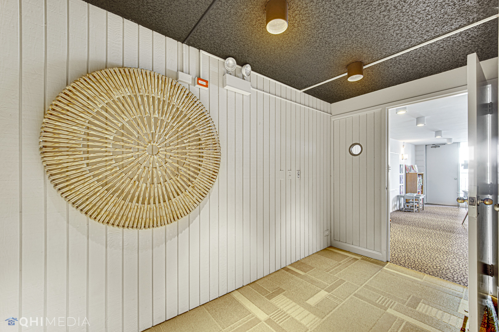 6033 N Sheridan Road #11G, Chicago, IL 60660