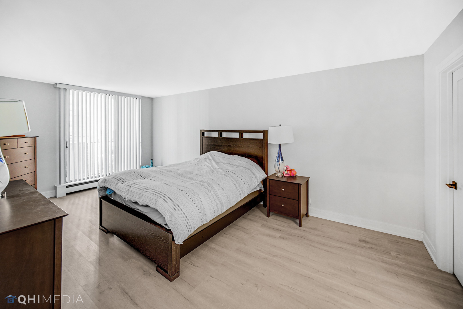 6033 N Sheridan Road #11G, Chicago, IL 60660