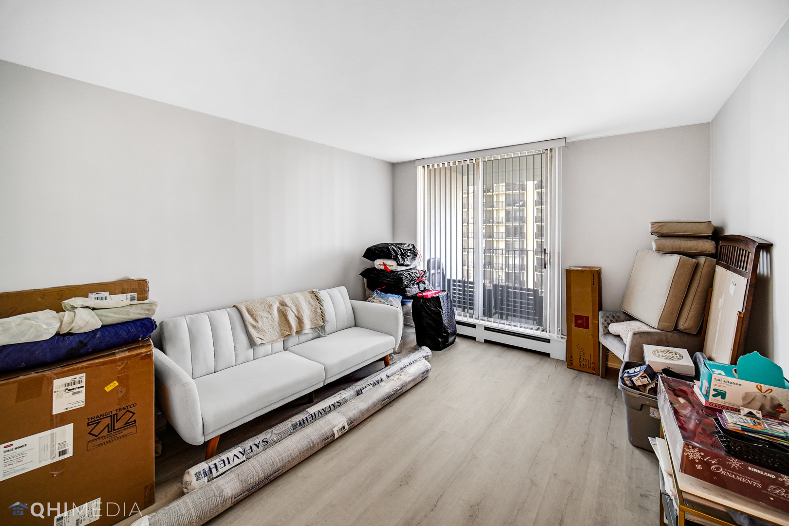 6033 N Sheridan Road #11G, Chicago, IL 60660