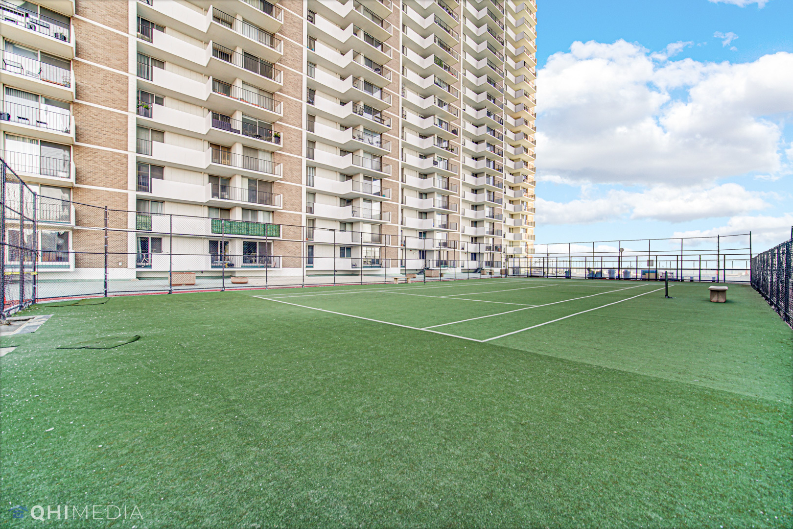 6033 N Sheridan Road #11G, Chicago, IL 60660