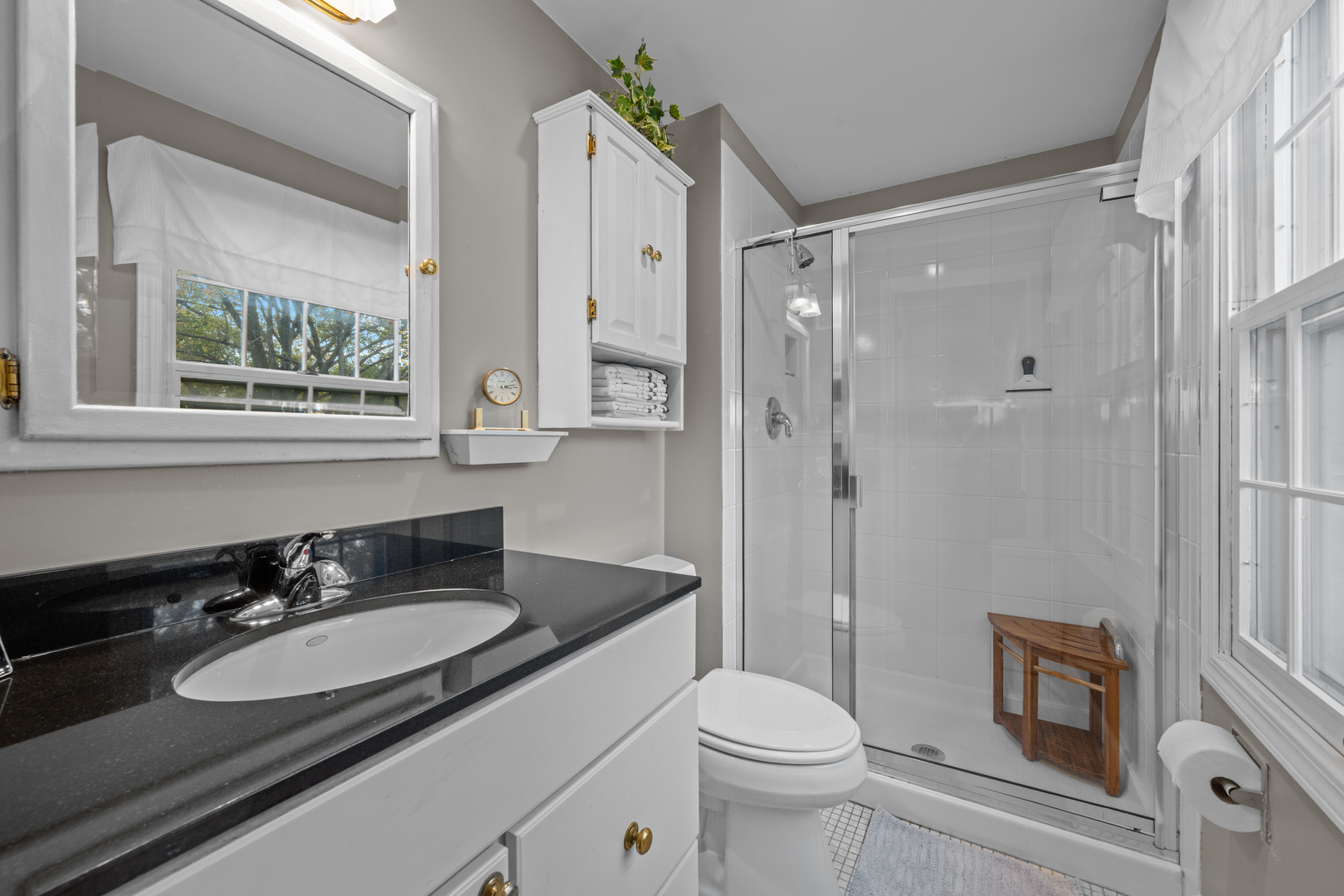 1528 Shenandoah Lane, Naperville, IL 60563