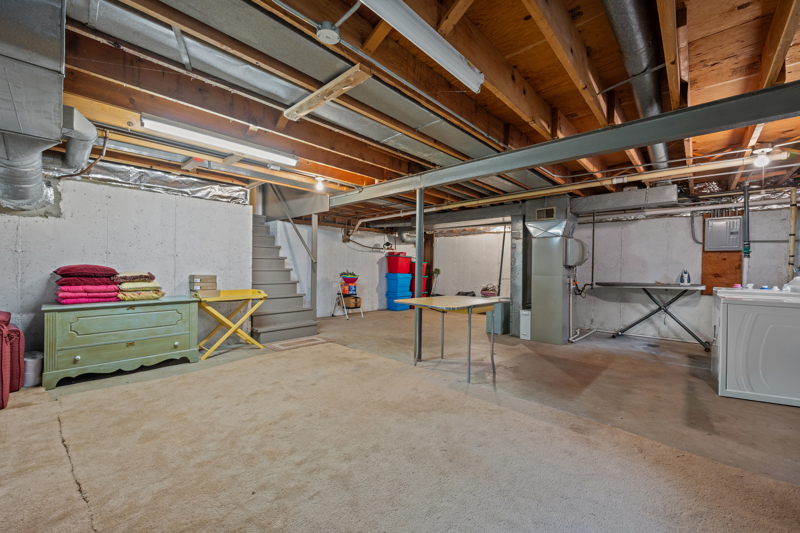 1528 Shenandoah Lane, Naperville, IL 60563