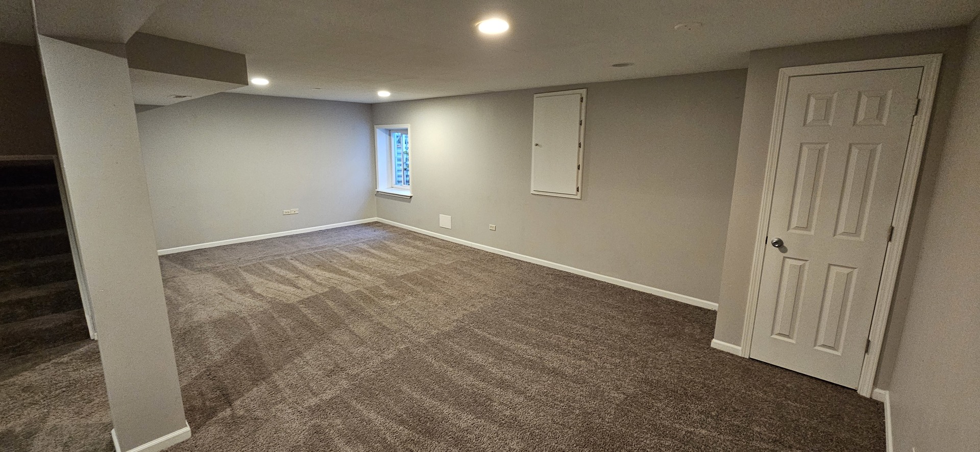 1196 Meagan Court, Elgin, IL 60120