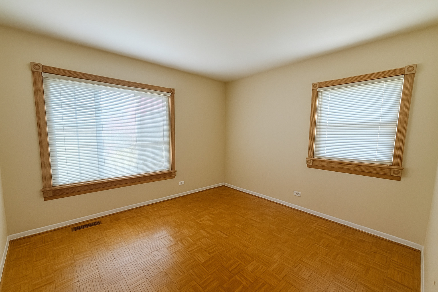 593 Bristol Lane, Elk Grove Village, IL 60007