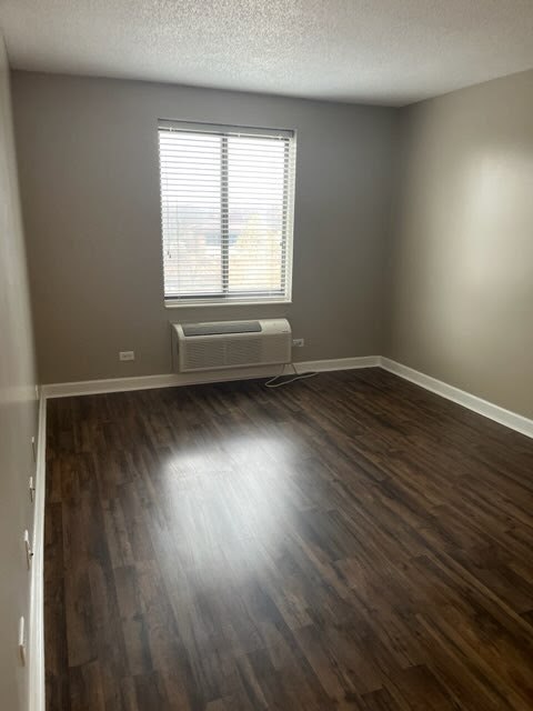 470 Fawell Boulevard #317, Glen Ellyn, IL 60137