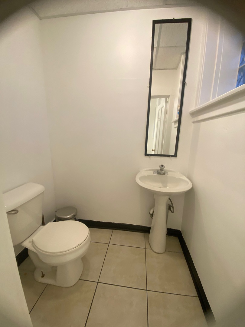 6305 W Grand Avenue, Chicago, IL 60639