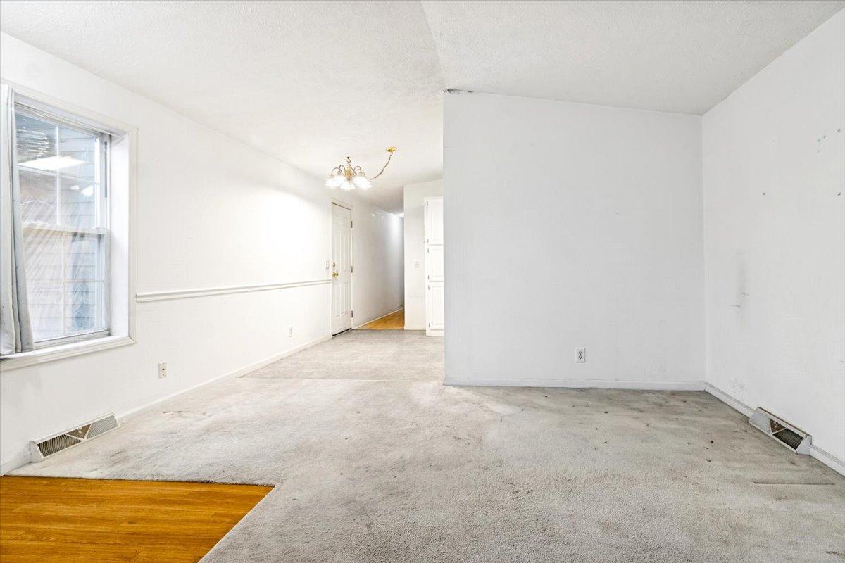 124B Cardinal Lane, Sandwich, IL 60548