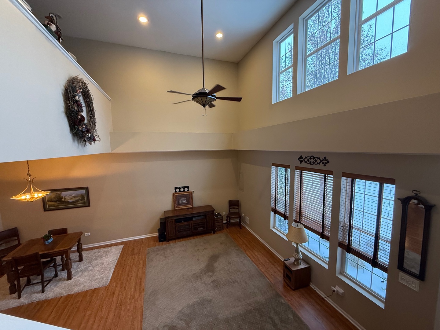 382 S Litchfield Drive, Round Lake, IL 60073