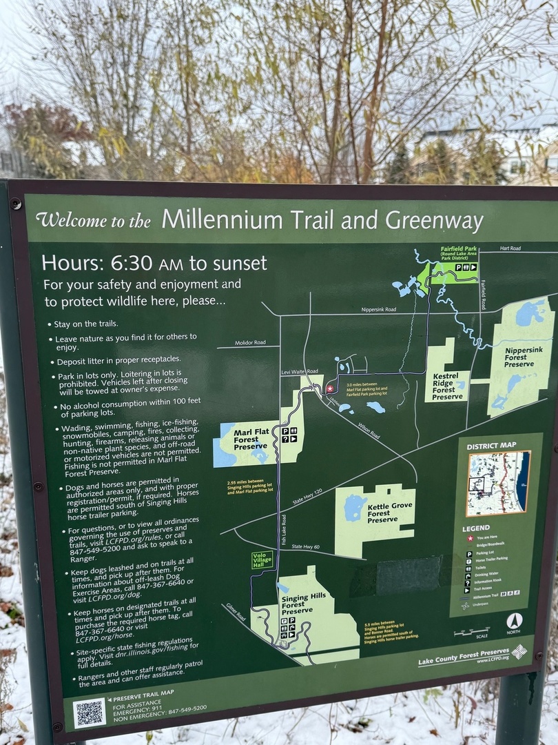 382 S Litchfield Drive, Round Lake, IL 60073