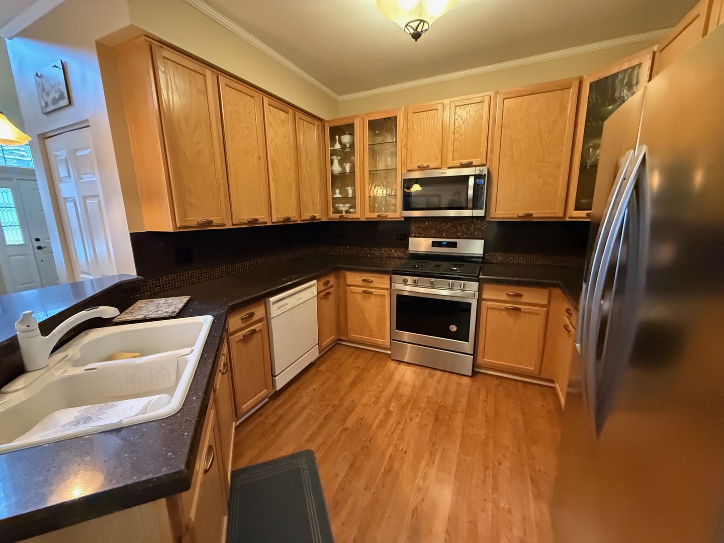 382 S Litchfield Drive, Round Lake, IL 60073