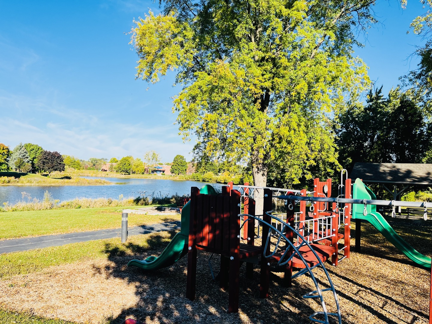 30W056 Mulberry Court #056, Warrenville, IL 60555