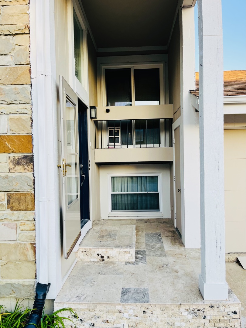 30W056 Mulberry Court #056, Warrenville, IL 60555