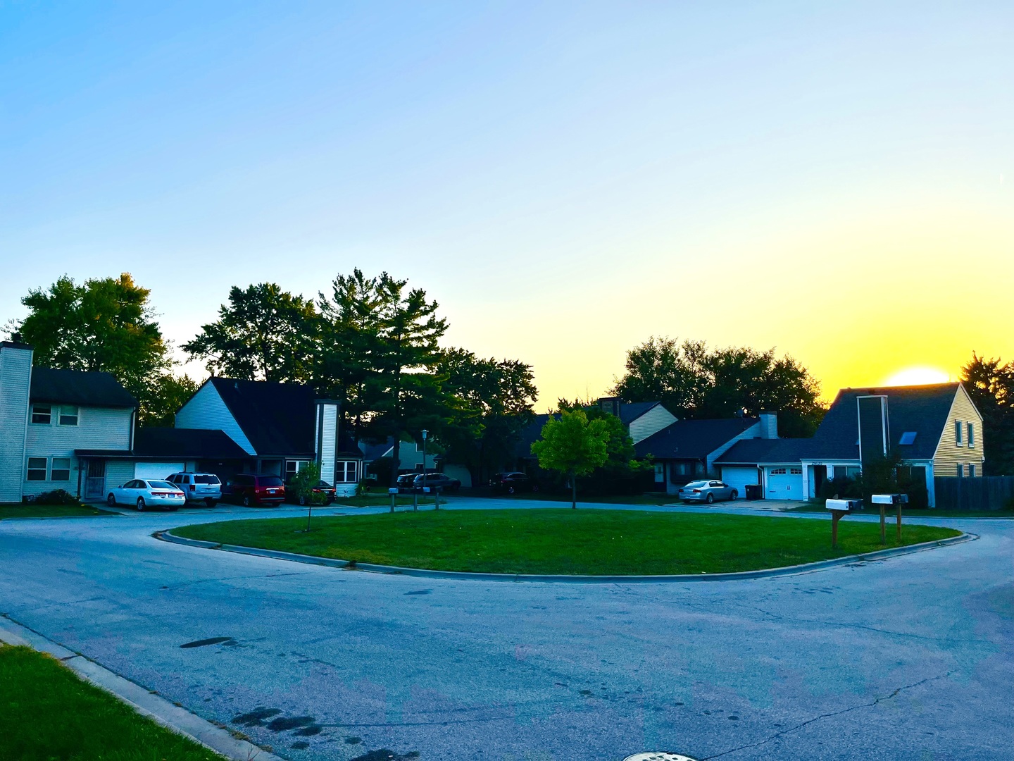 30W056 Mulberry Court #056, Warrenville, IL 60555