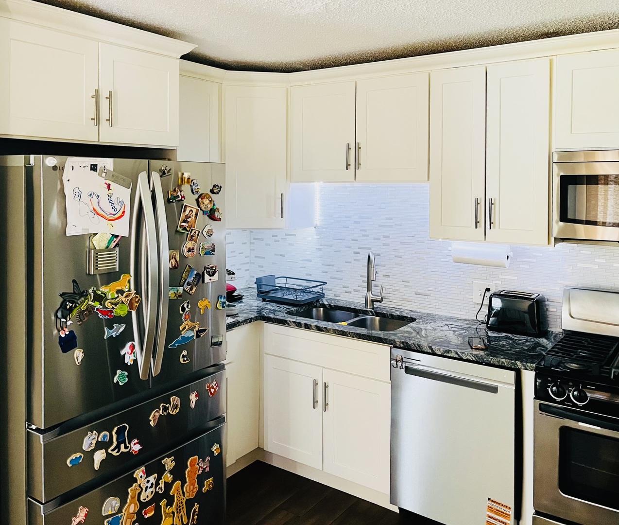 30W056 Mulberry Court #056, Warrenville, IL 60555