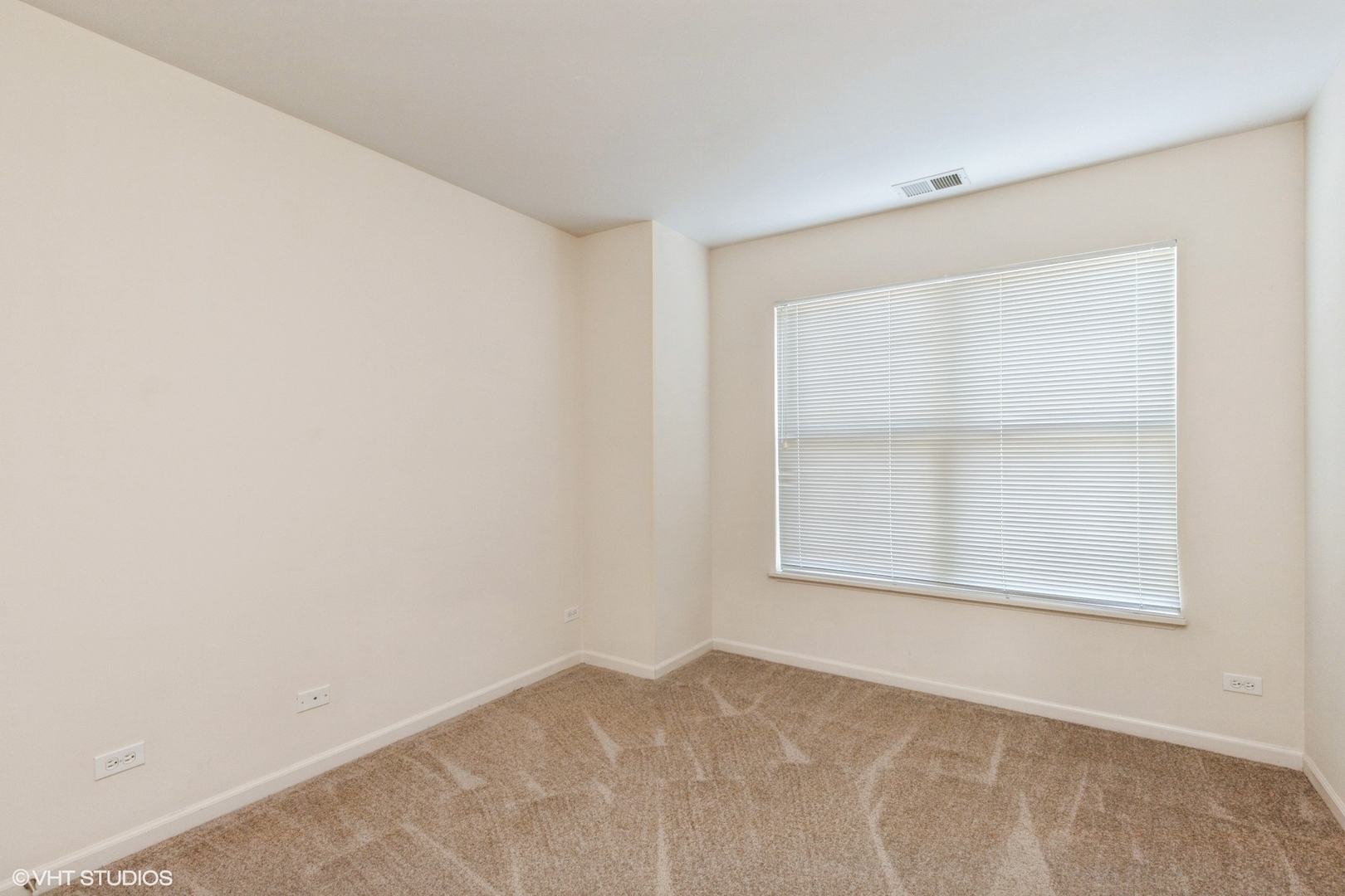 723 Telluride Court #723, Vernon Hills, IL 60061