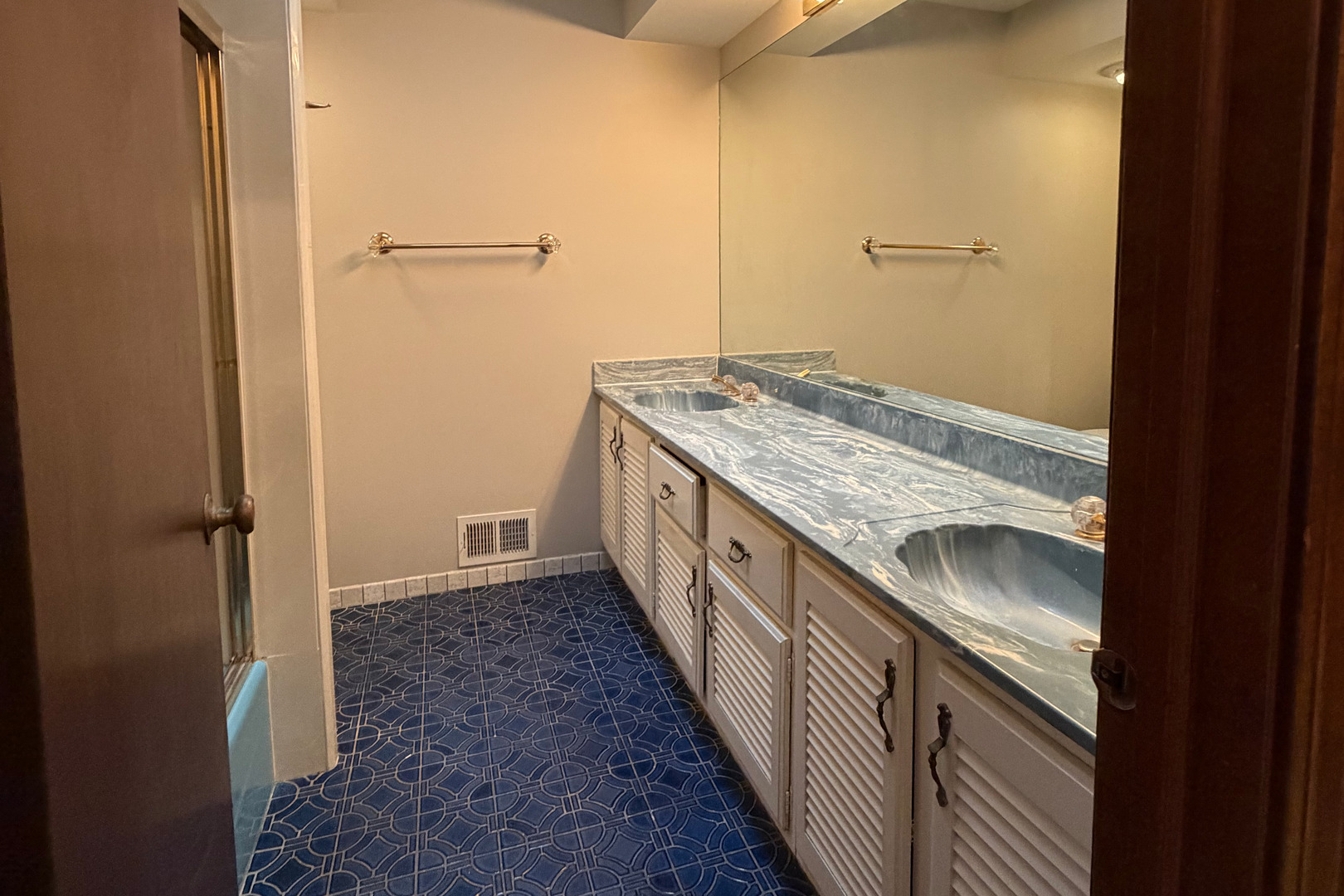 9630 Reding Circle, Des Plaines, IL 60016