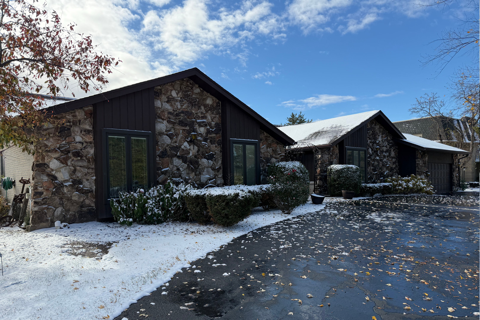 9630 Reding Circle, Des Plaines, IL 60016