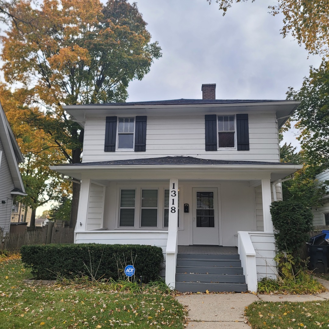 1318 N Jackson Street, Waukegan, IL 60085
