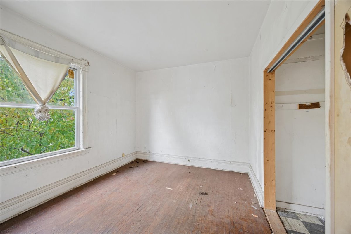 7859 S Eggleston Avenue, Chicago, IL 60620