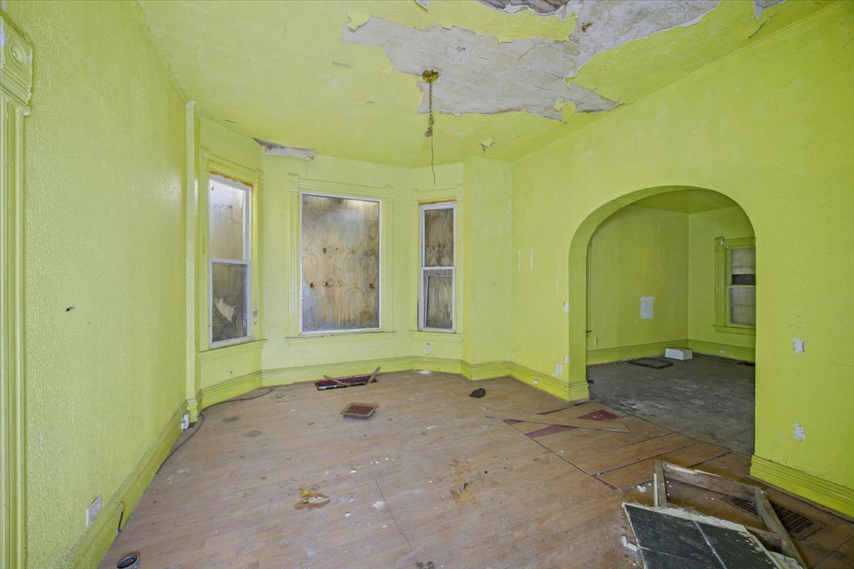 7859 S Eggleston Avenue, Chicago, IL 60620