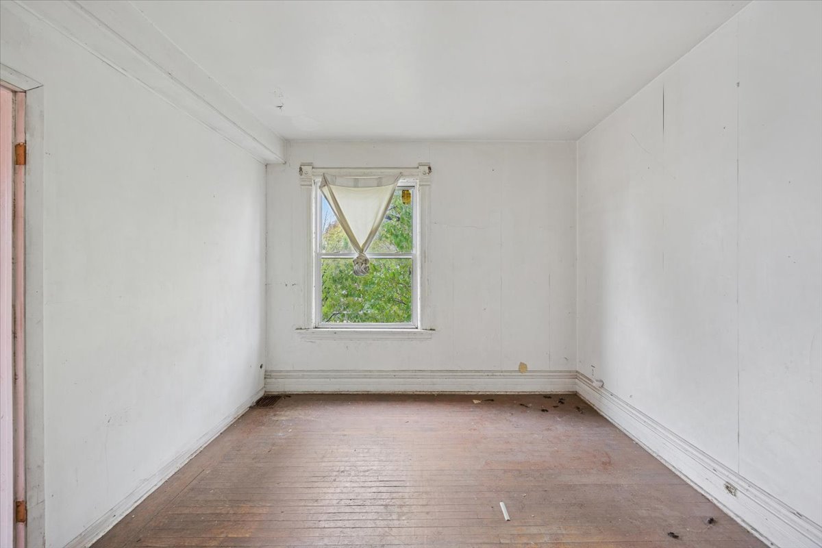 7859 S Eggleston Avenue, Chicago, IL 60620