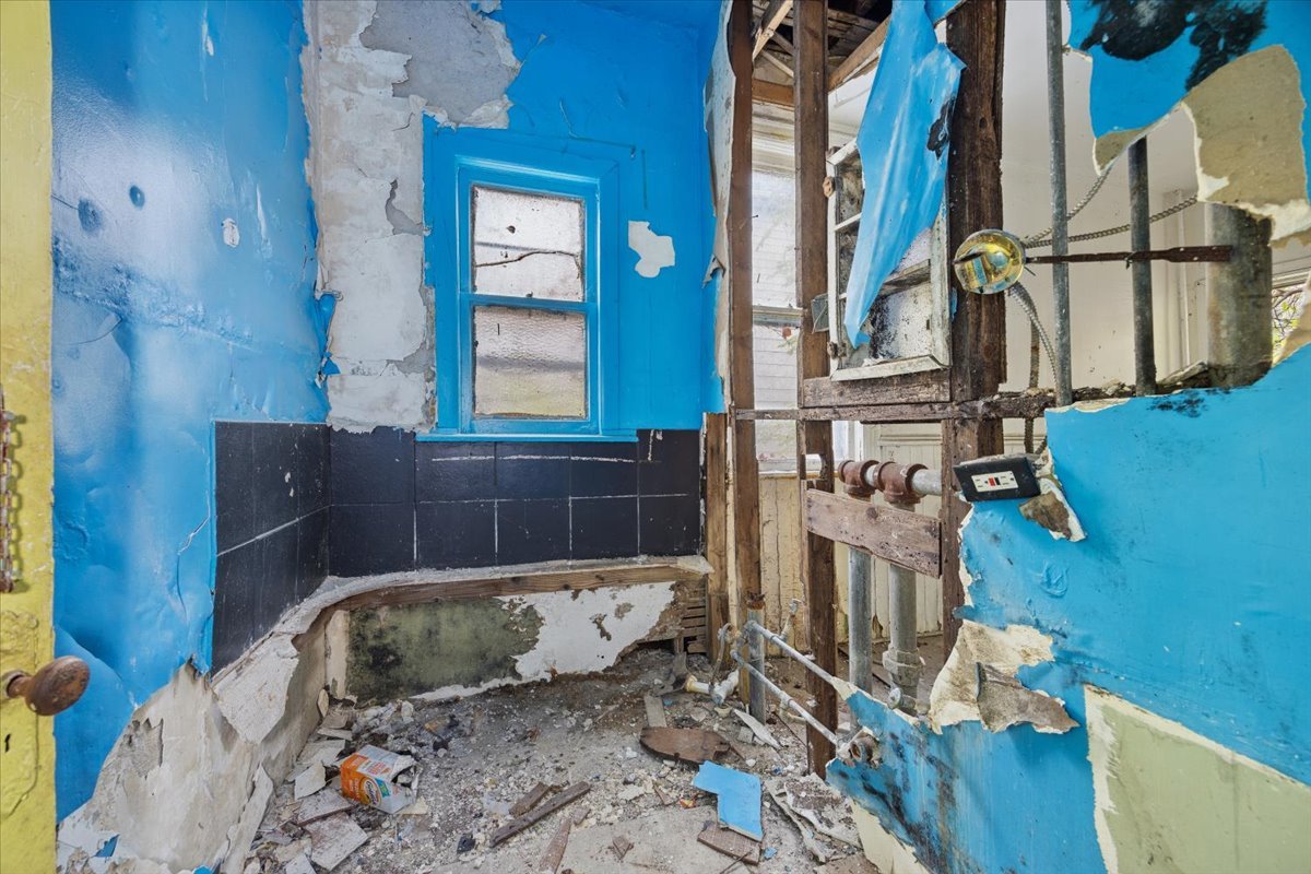 7859 S Eggleston Avenue, Chicago, IL 60620