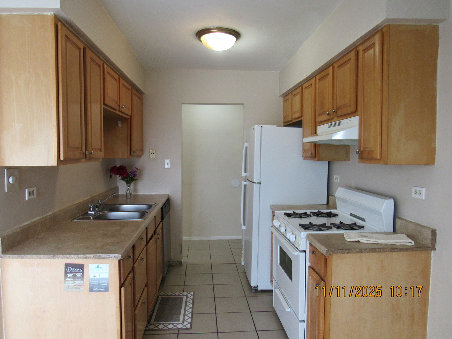 1156 Copperfield Lane #E, Schaumburg, IL 60193