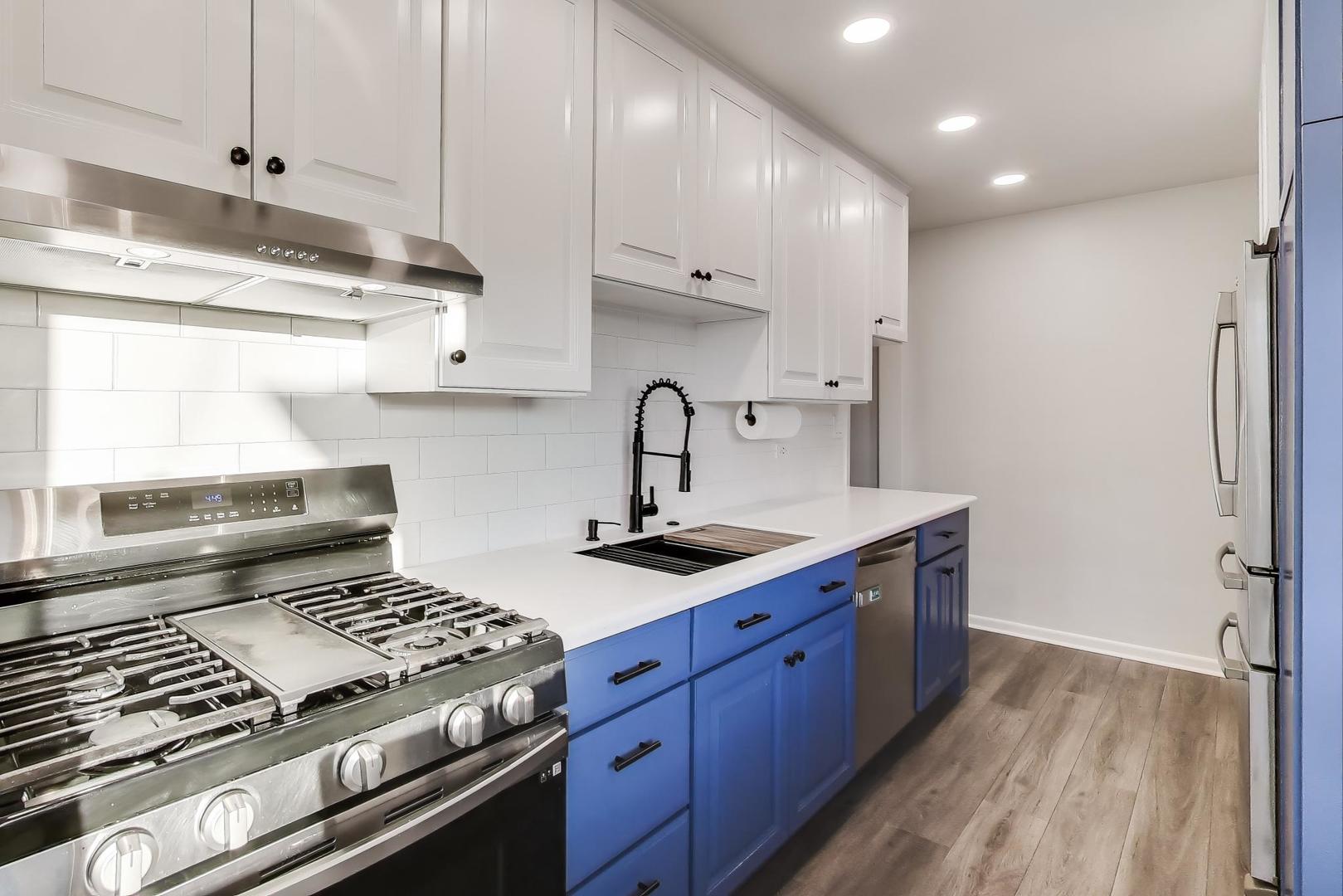 11104 Boeger Court, Westchester, IL 60154