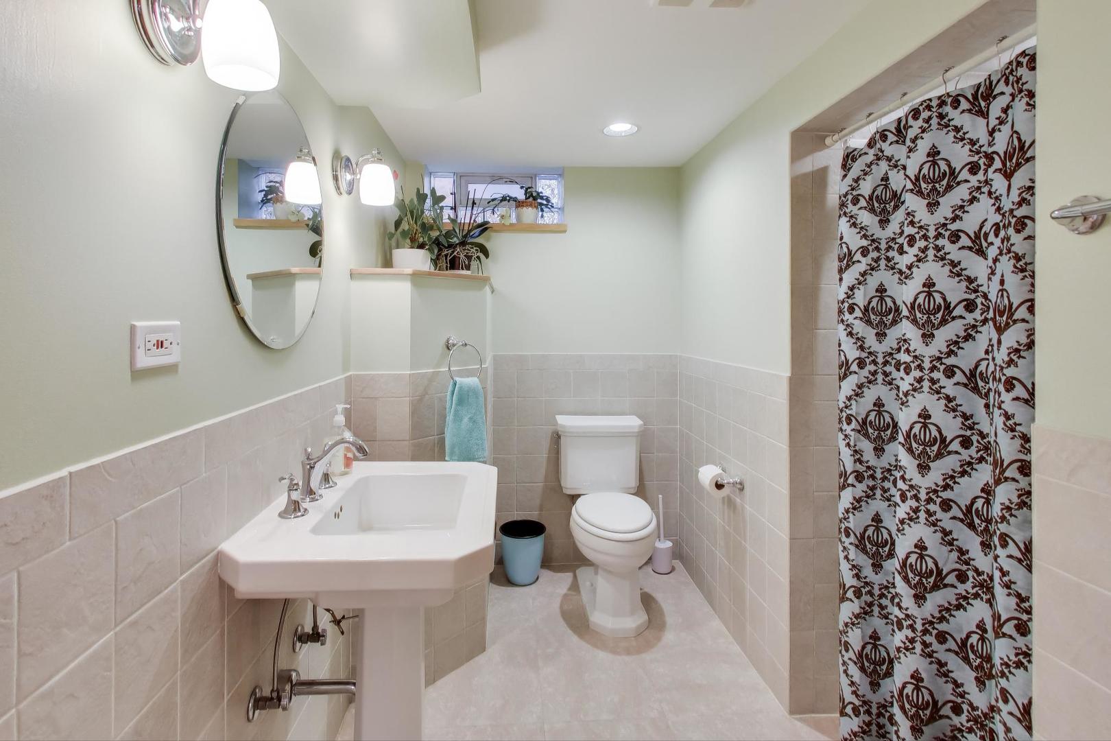 11104 Boeger Court, Westchester, IL 60154