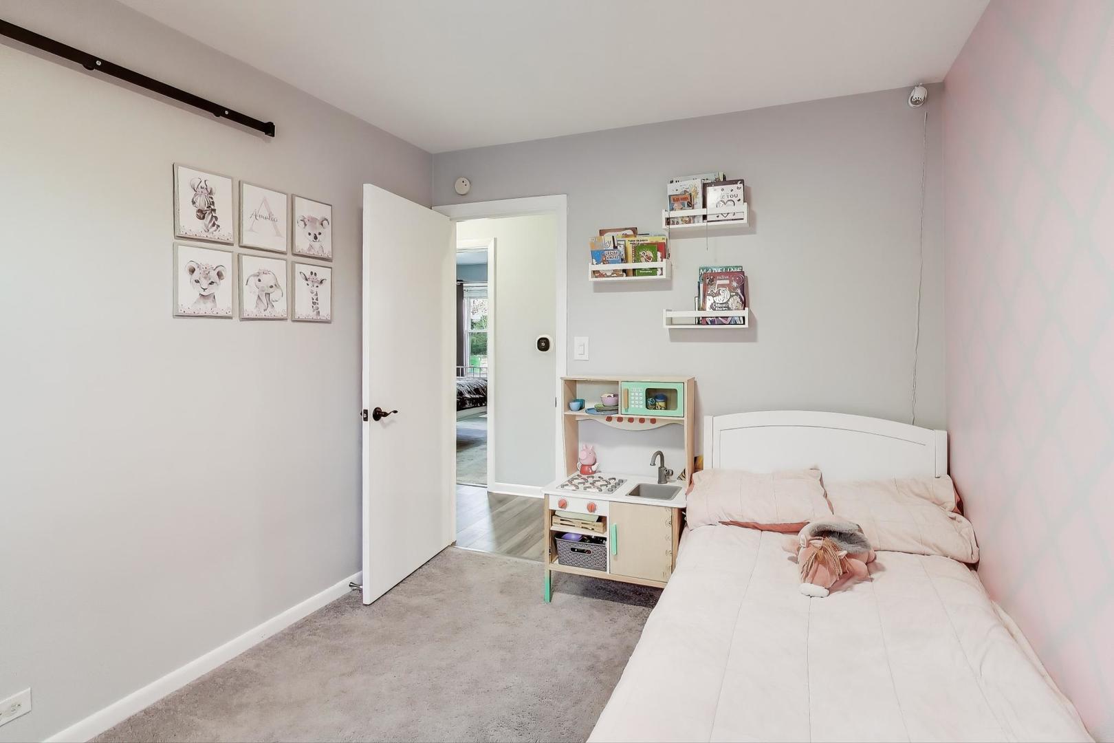 11104 Boeger Court, Westchester, IL 60154