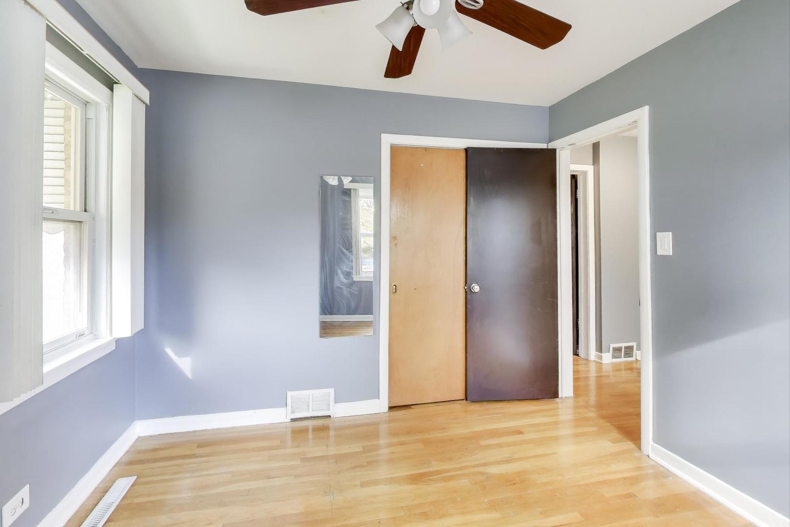 5300 N Cicero Avenue, Chicago, IL 60630