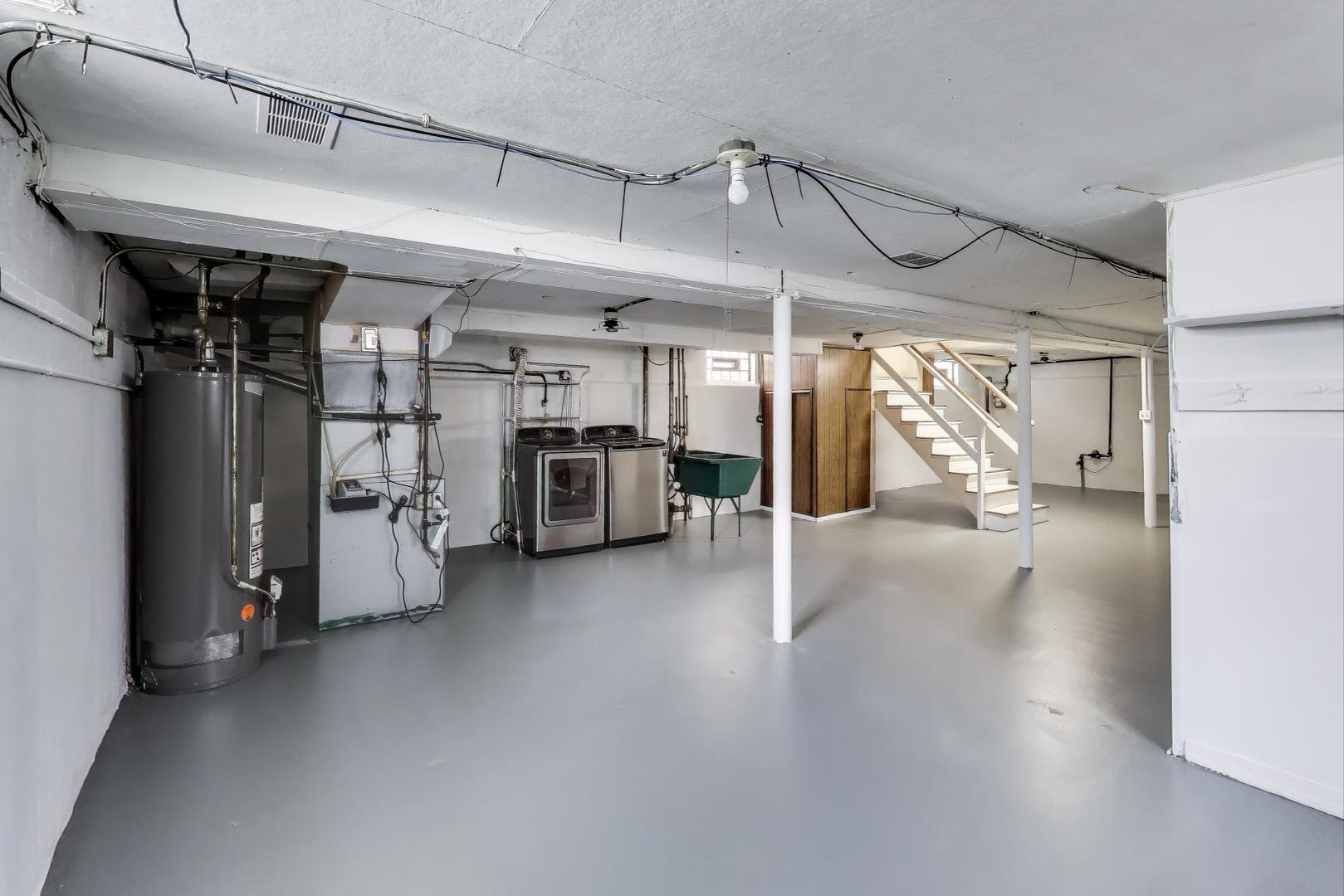 5300 N Cicero Avenue, Chicago, IL 60630