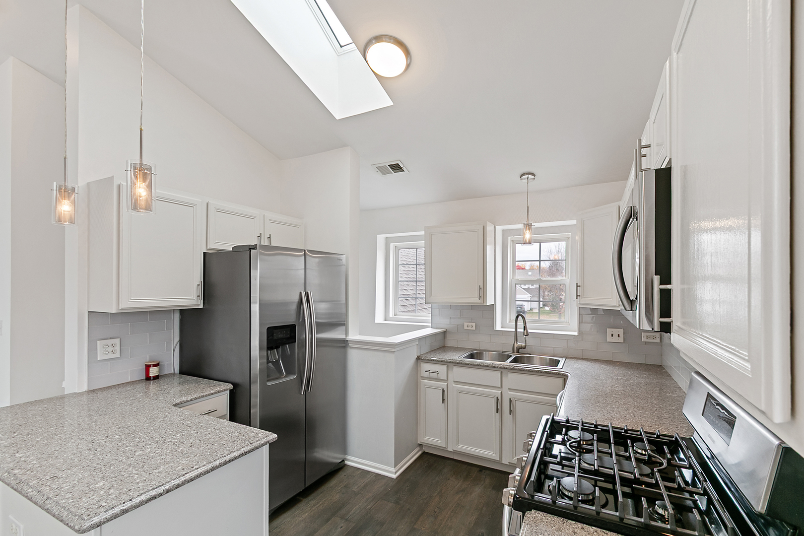 2604 Sheehan Court #204, Naperville, IL 60564